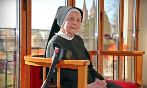 Stoljeće je prošlo kao vjetar, dan prekratak za sve zahvale Bogu