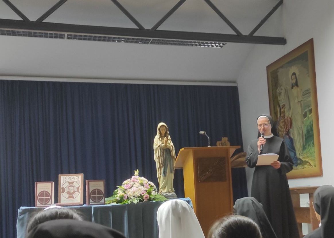 Predstavljanje zbirke pjesama s. Mariangele u Vukovaru