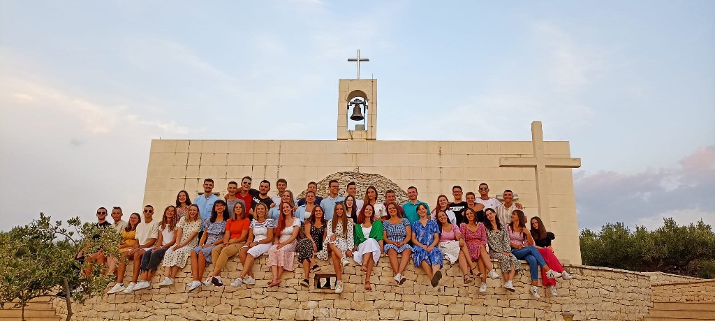 Trenutno pregledavate Duhovno-rekreativni tjedan Frame Đakovo na Braču