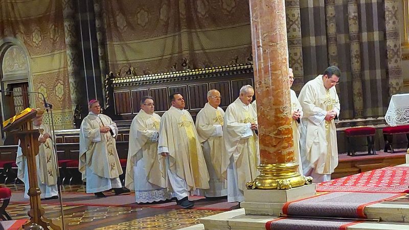 Trenutno pregledavate Misa zahvalnica u katedrali – Stara Godina