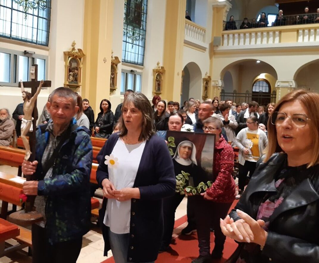 Hodočašće osoba s invaliditetom Majci M. Tereziji Scherer – 2023.