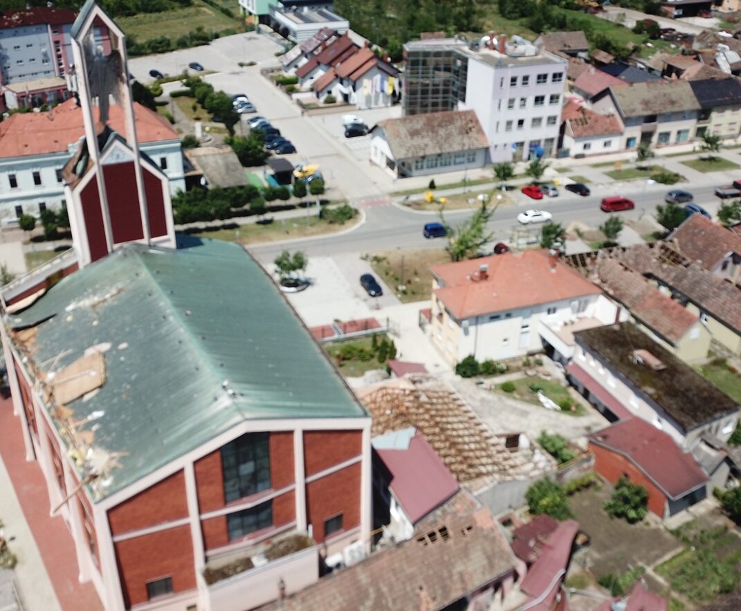 Okružnica nadbiskupa Đure Hranića: pomoć stradalima u olujnom nevremenu