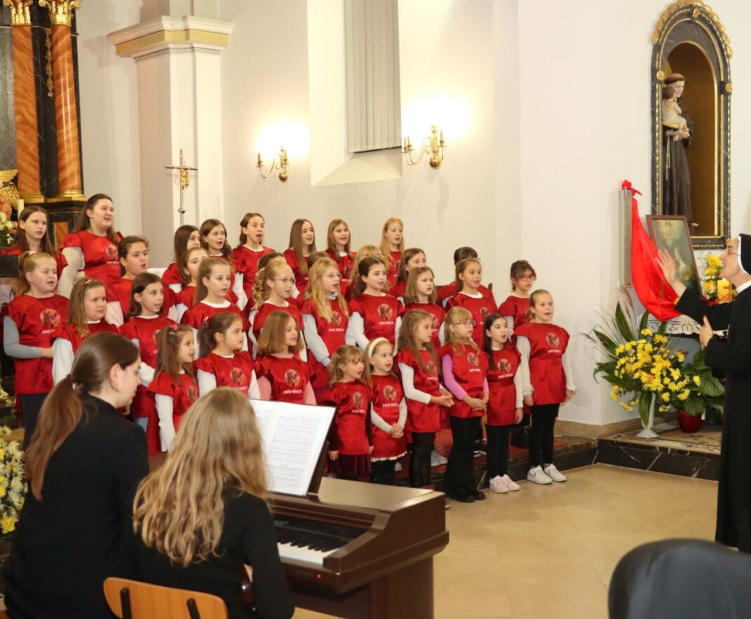Koncert u čast Krista Kralja u Donjem Miholjcu