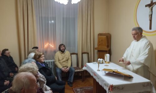 Slavlje svete Mise i molitva za potpuni oprost u kapeli Milosrdnih sestara sv. Križa u Srijemskoj Mitrovici