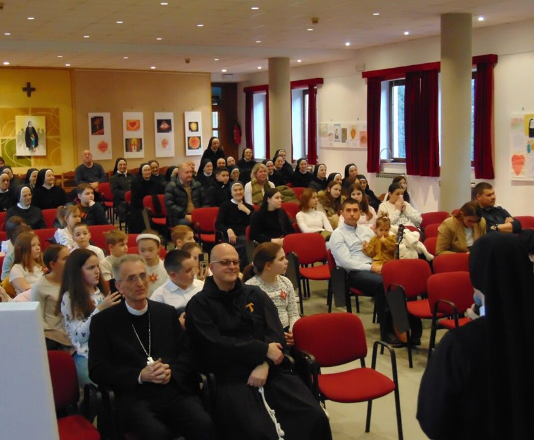 “Život i djelo majke M. Amadeje u očima i srcima djece”