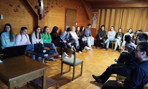 Učenici iz Osijeka u Domu mladih Betanija Đakovo