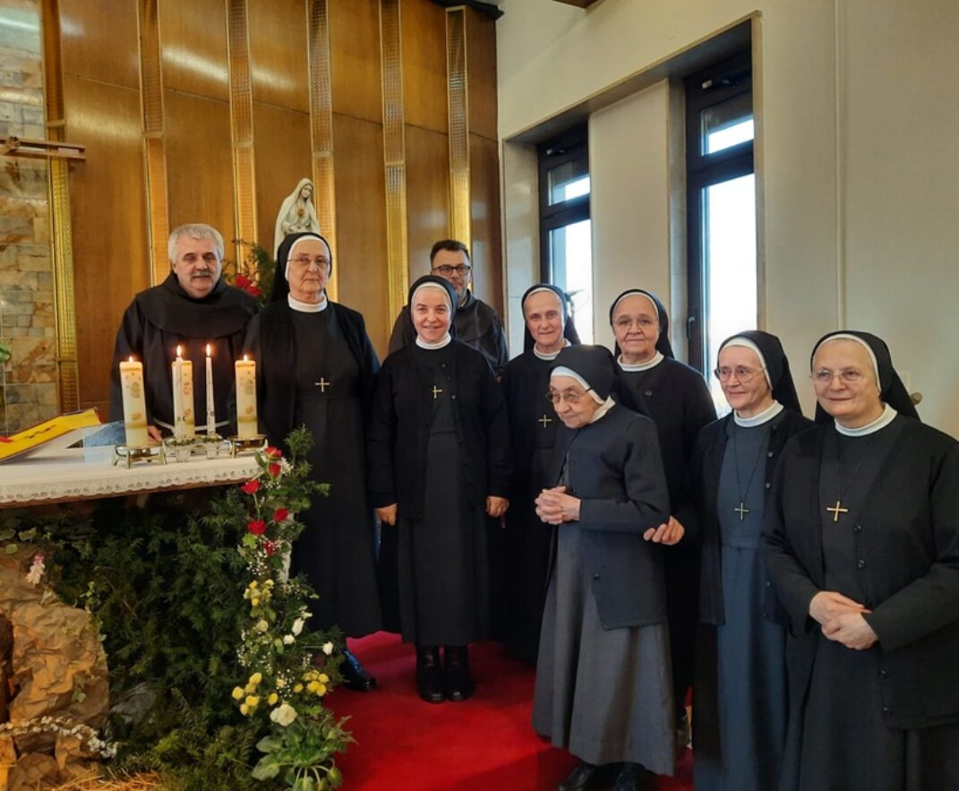 Dijamantni zavjeti s. Dragoljube i s. Davorke