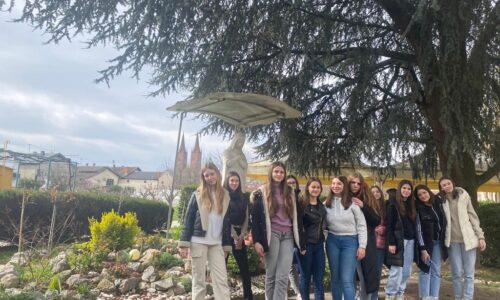 Duhovna obnova za djevojke osmih razreda