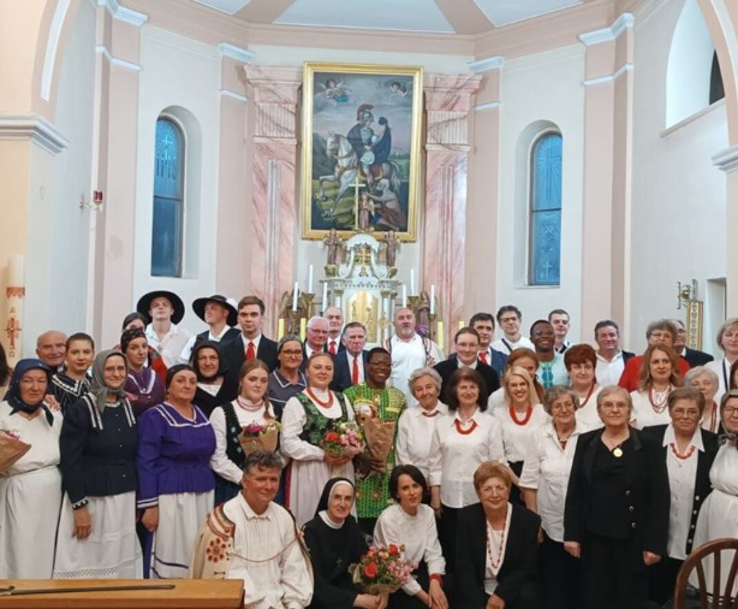 Smotra crkvenog pjevanja u organizaciji „Družine“