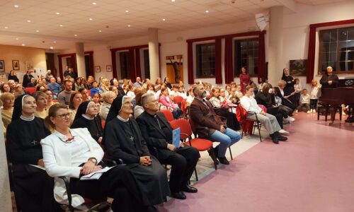 Predstavljena slikovnica „Majka Amadeja“