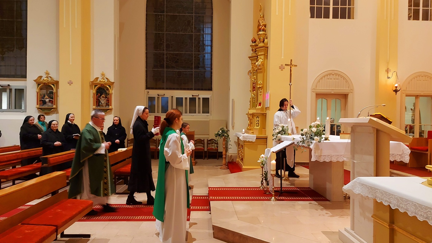 Trenutno pregledavate Proslava Nedjelje Božje riječi u samostanskoj crkvi Presv. Srca Isusova u Đakovu