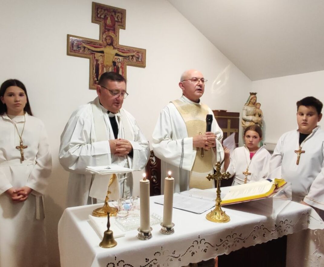 Blagoslov kapele sv. Franje Asiškoga u Novakima Bizovačkim
