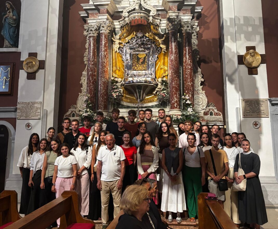 Frama Đakovo na duhovno-rekreativnom tjednu u Splitu