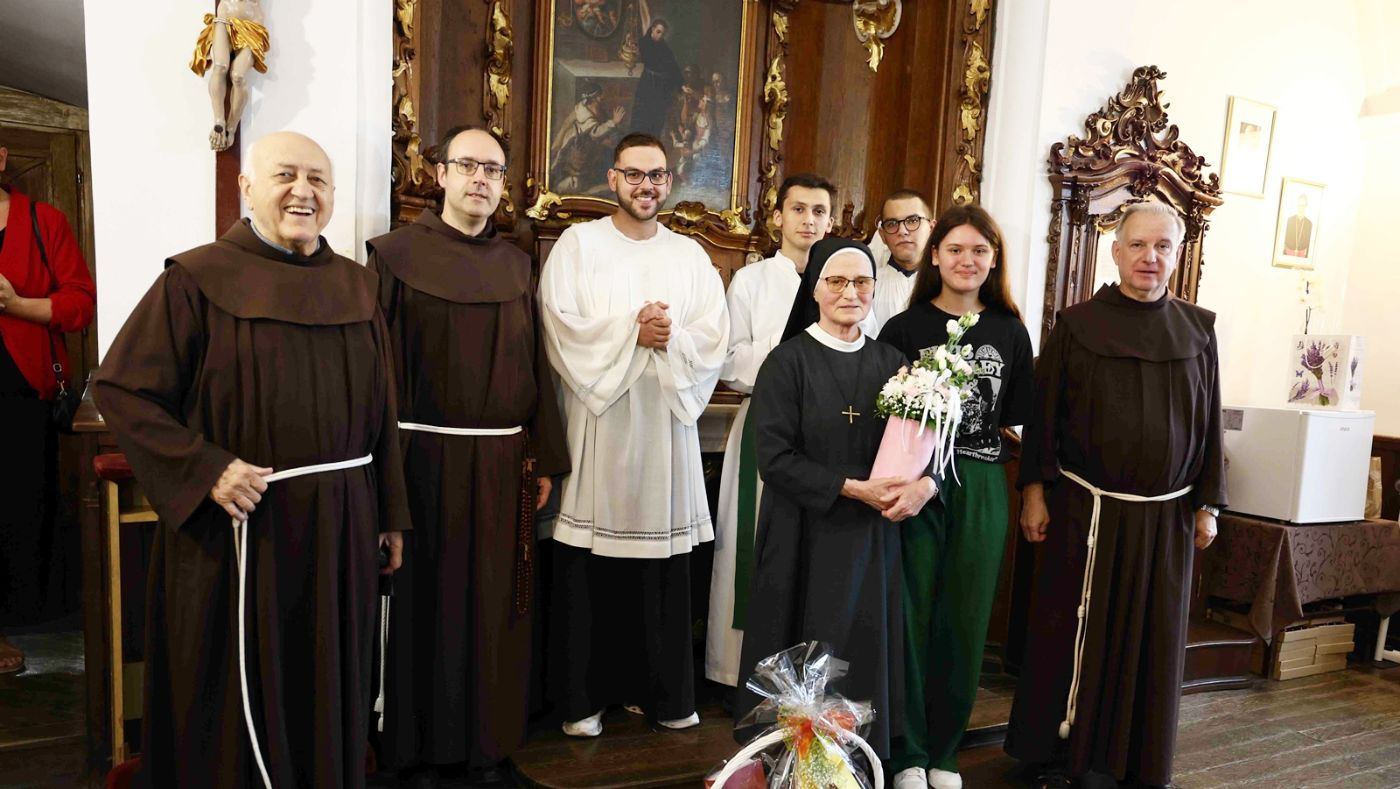 Trenutno pregledavate Oproštaj od s. Inviolate Franjić