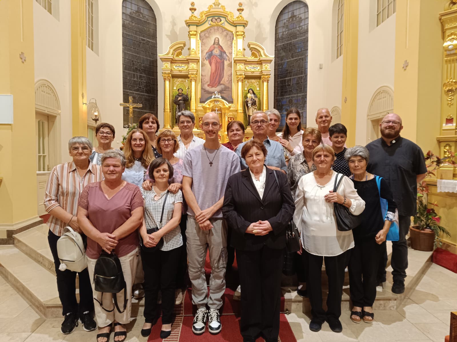 Trenutno pregledavate Ivankovčani hodočastili bl. majci Mariji Tereziji Scherer