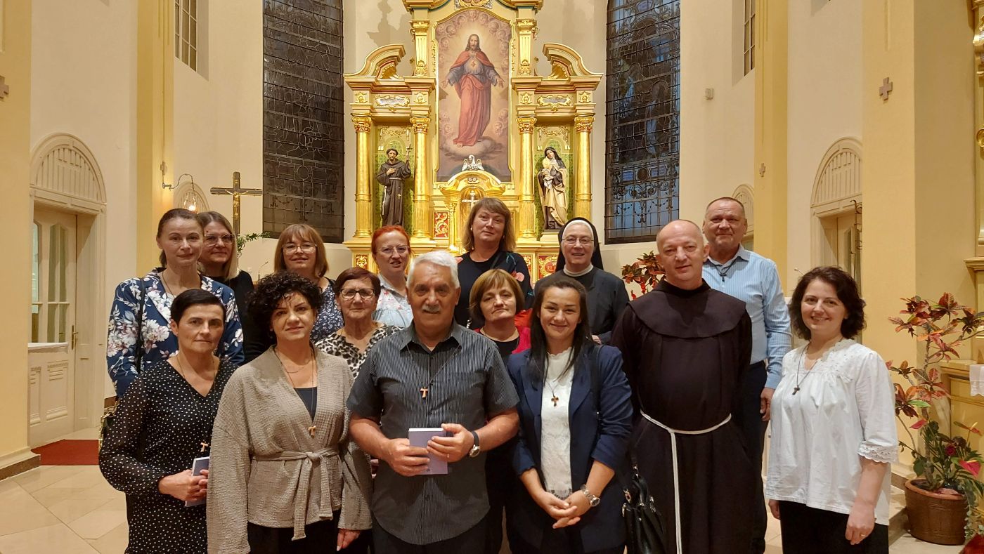 Trenutno pregledavate Zavjeti i početak novicijata članova Franjevačkoga svjetovnoga reda (OFS)