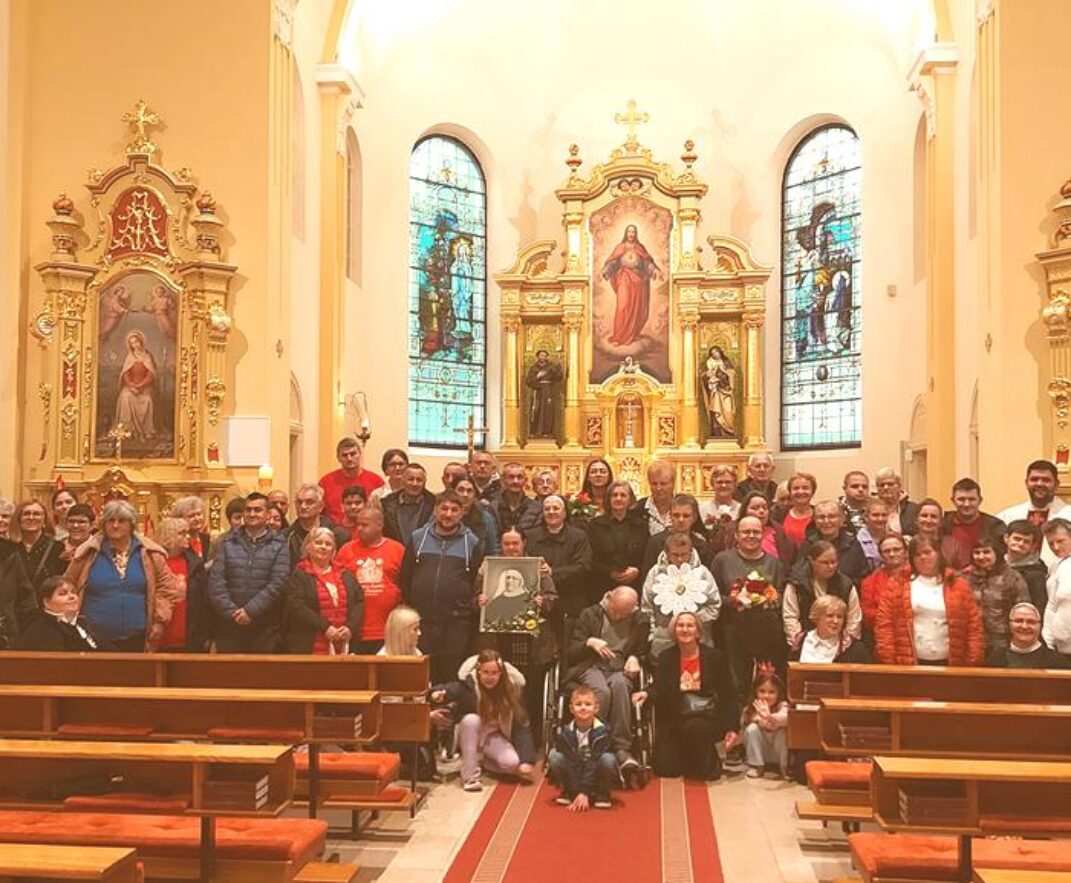 Osobe s invaliditetom Slavonske regije hodočastile bl. majci Mariji Tereziji Scherer u Đakovo