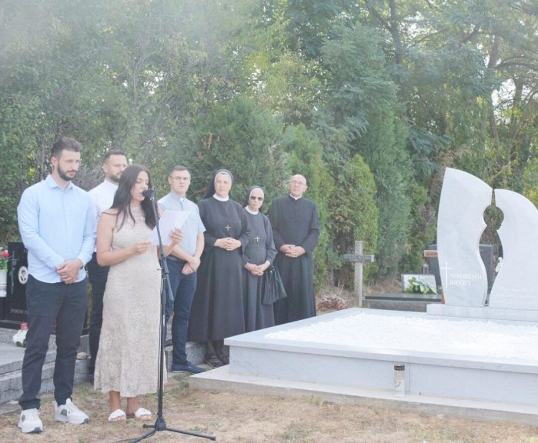 U Đakovu blagoslovljena Grobnica za nerođene