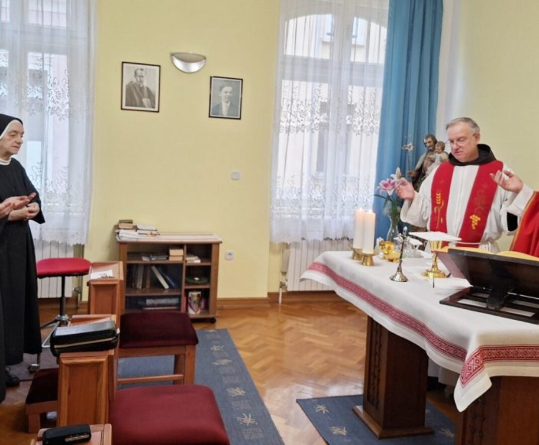 Svetkovinu sv. Križa proslavile redovnice u Slavonskom Brodu
