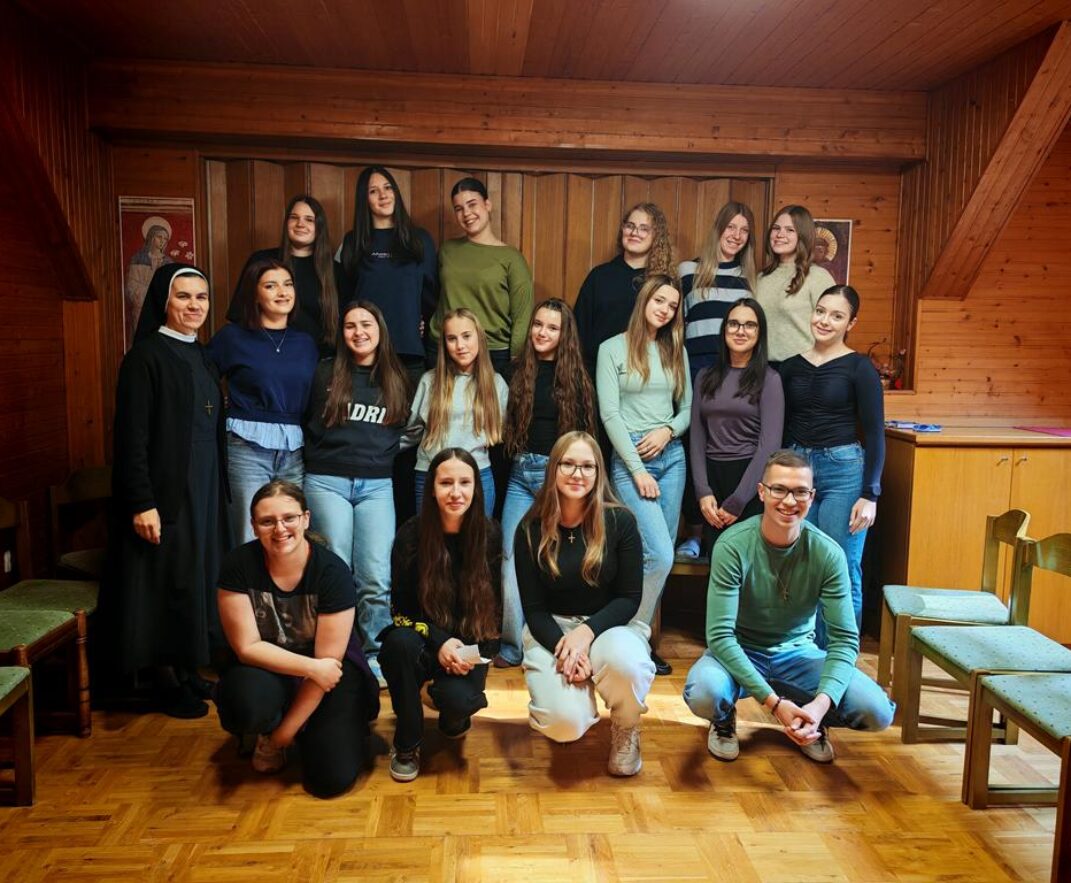 Duhovna obnova za srednjoškolce
